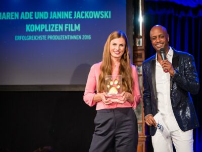 Janine Jackowski (Komplizen Film), die gemeinsam mit Maren Ade als beste Produzentin ausgezeichnet wurde